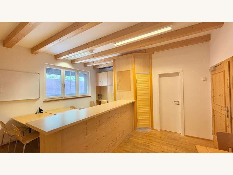 Büro in 9551  - 12