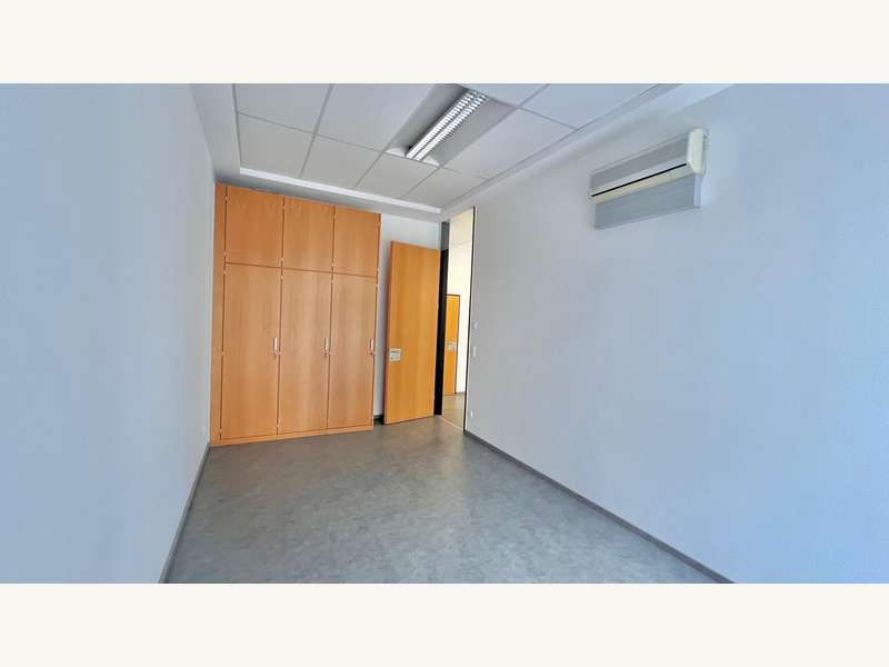 Büro in 9500  - 8
