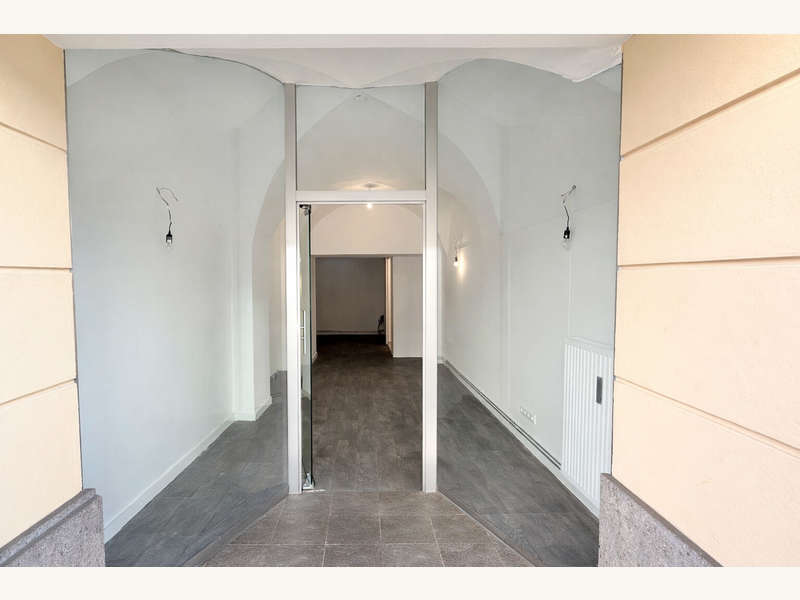 Einzelhandelsladen in 9020  - 2