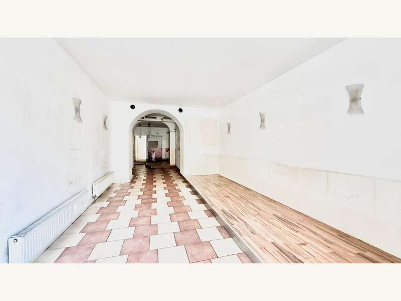 Einzelhandelsladen in 9020  - 4