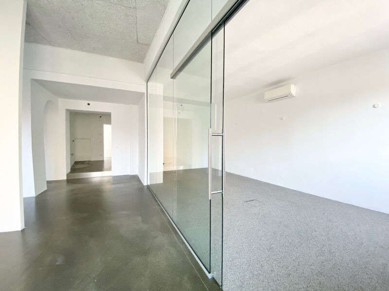 Büro in 9020  - 10