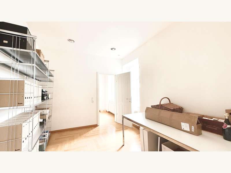 Büro in 9020  - 11