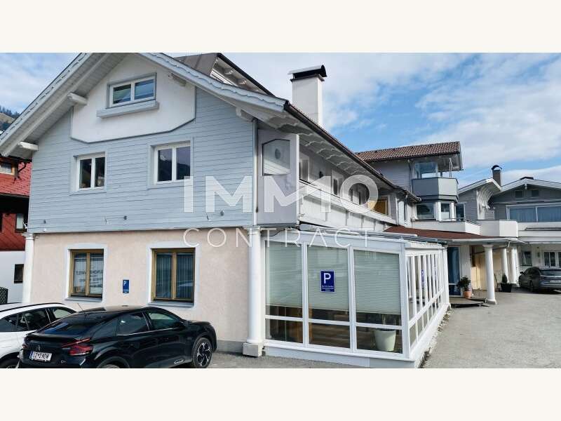 Gastlokal und Fitnessstudio - Bild 1 von 9 Immobilie in 9920 - 1