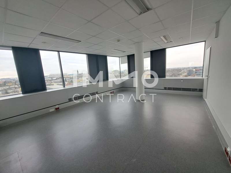Büro in 4600  - 9