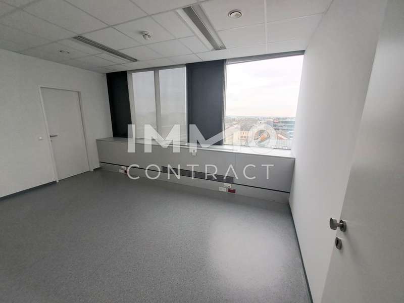 Büro in 4600  - 10