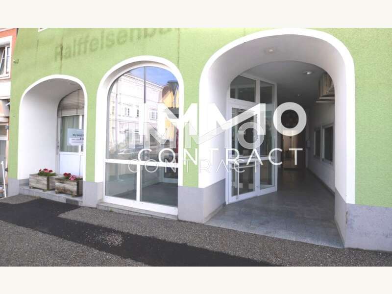 Eingangbereich - Bild 4 von 12 Büro in 4982 - 4