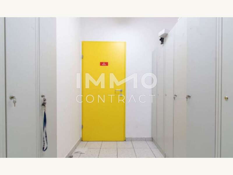 Ladenlokal in 4020  - 9