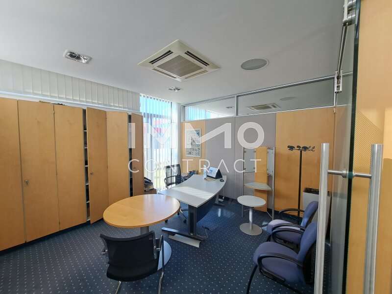 Büro/Praxis in 4481  - 9