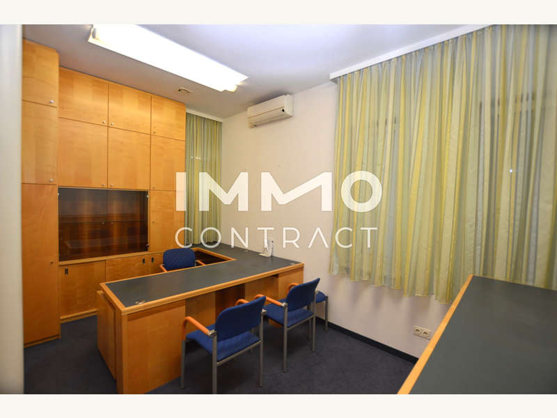 Büro in 4982  - 7