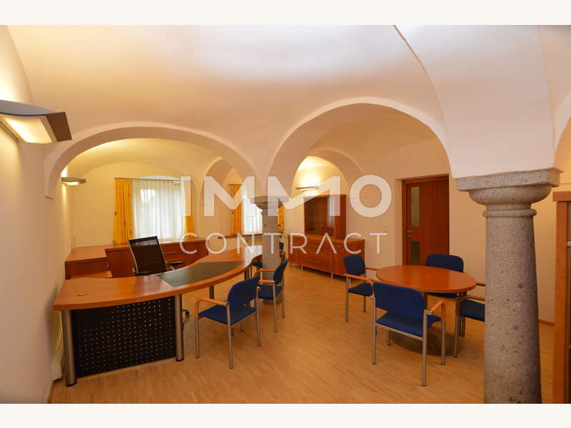 Büro in 4982  - 9