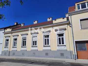Wohn und Geschäftshaus in Schwechat