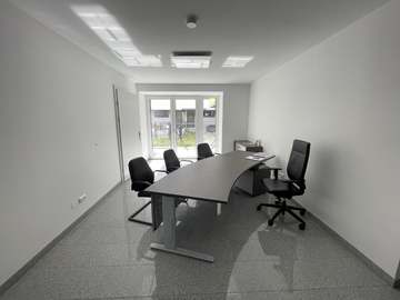 Gewerbeimmobilie in 1120 Wien