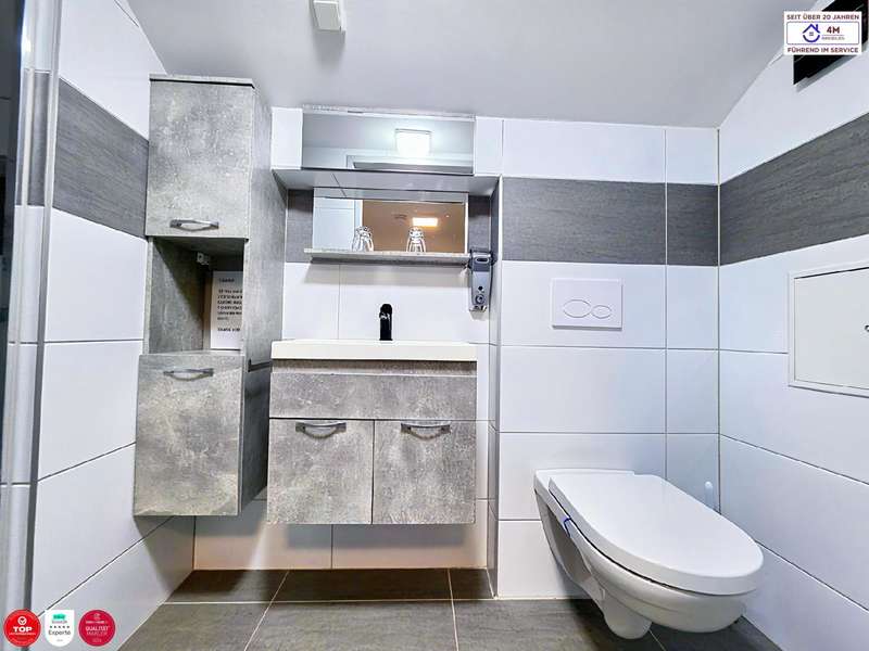 OG Badezimmer - Bild 4 von 15 Mehrfamilienhaus in 2763 - 4