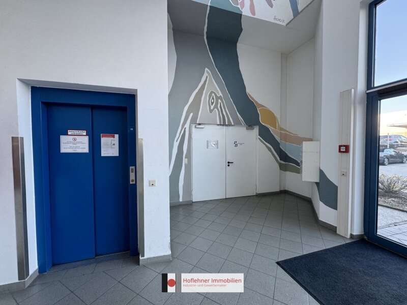 Büro/Praxis in 2351  - 4