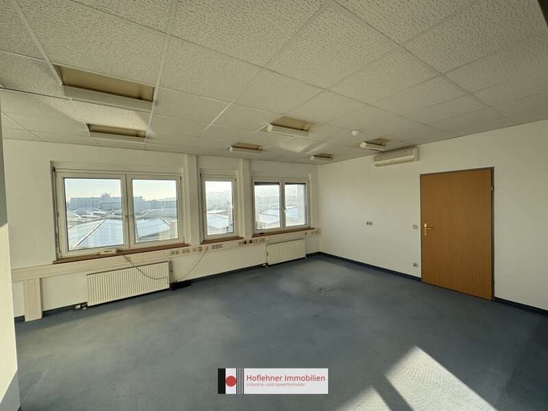 Büro/Praxis in 2351  - 8