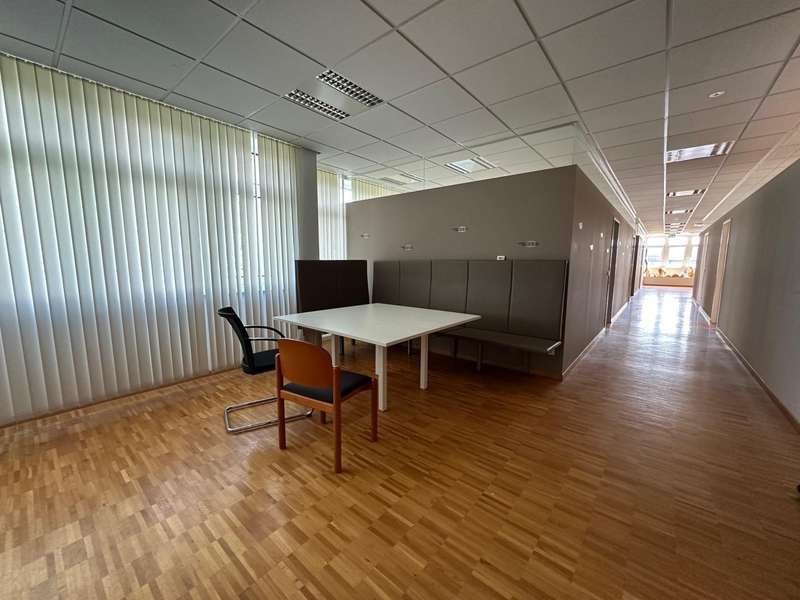 Büro in 4030  - 9