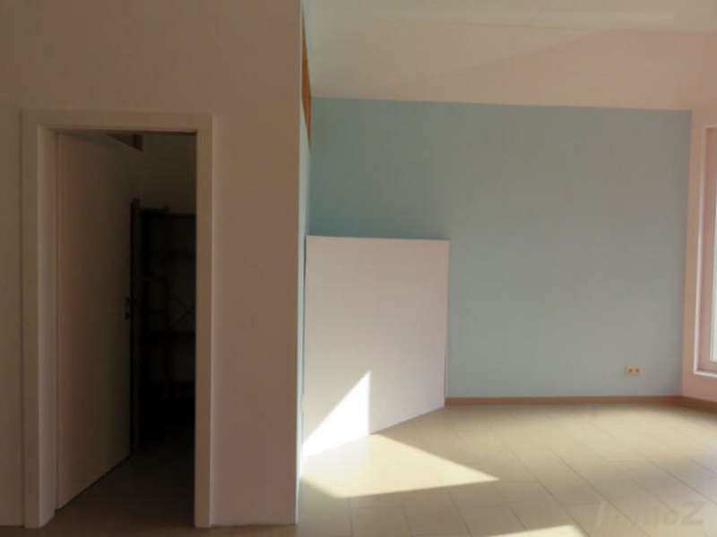 Einzelhandel in 8045  - 22