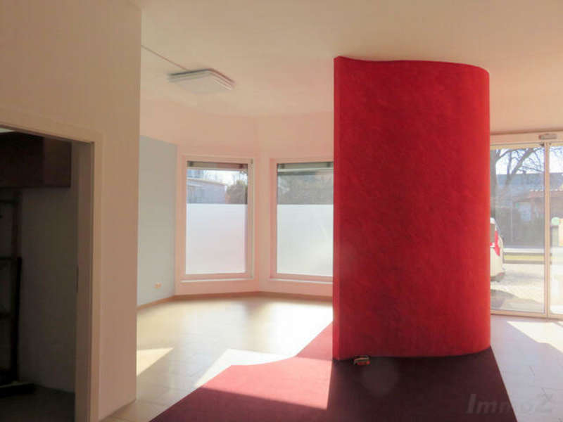 Geschäftsraum - Bild 1 von 15 Einzelhandel in 8045 - 1