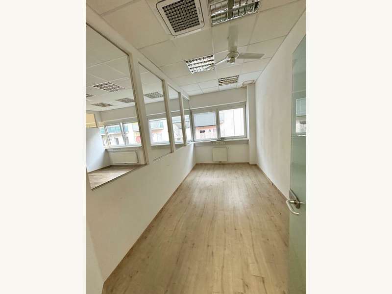 Büro/Praxis in 8051  - 4