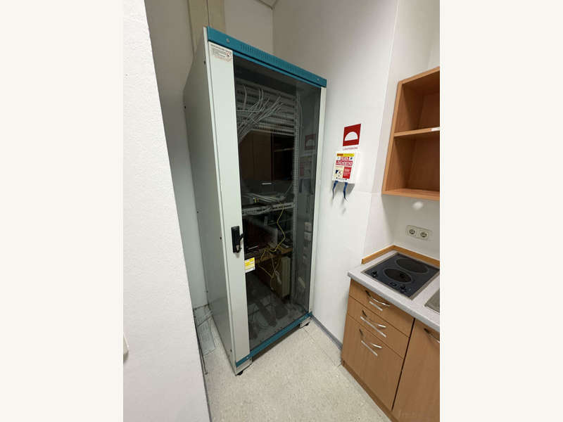 Büro/Praxis in 8051  - 9