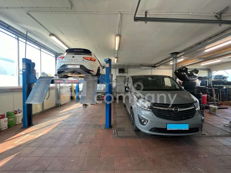 Verkaufsfläche in 4600  - 5