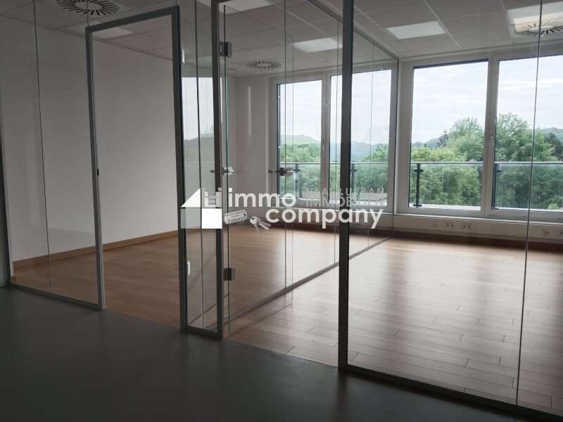 Büro in 8200  - 3