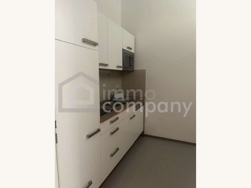 Büro/Praxis in 8380  - 4
