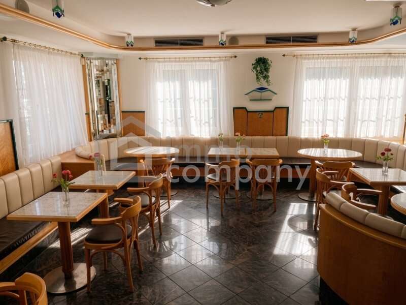 Gastronomie mit Wohnung in 2340  - 4