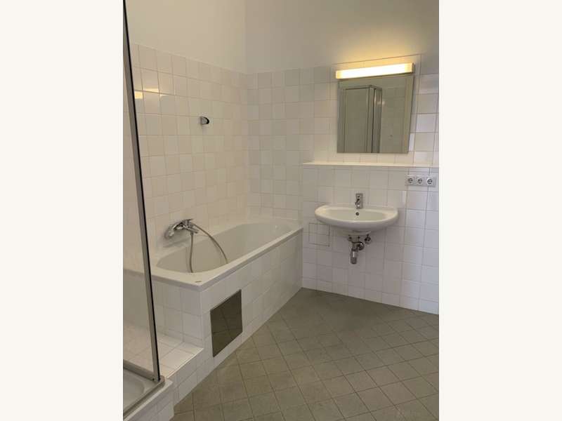 Büro/Praxis in 8010  - 12