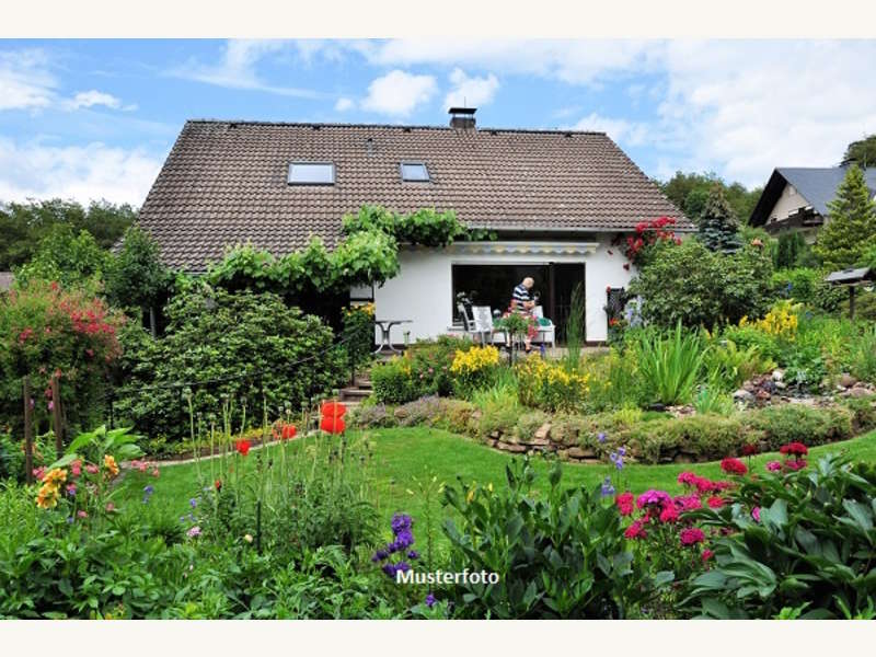 Mehrfamilienhaus in Friedberg