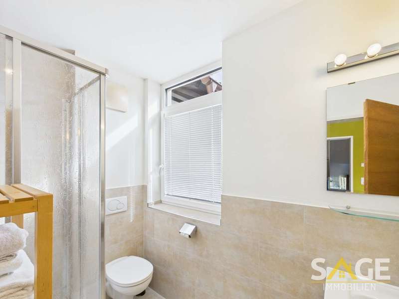 Mehrfamilienhaus in 5754  - 6