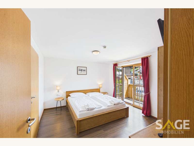 Schlafzimmer - Bild 4 von 6 Renditeobjekt in 5753 - 4