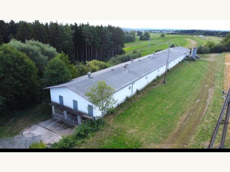 Lager mit Freifläche in 7552  - 4