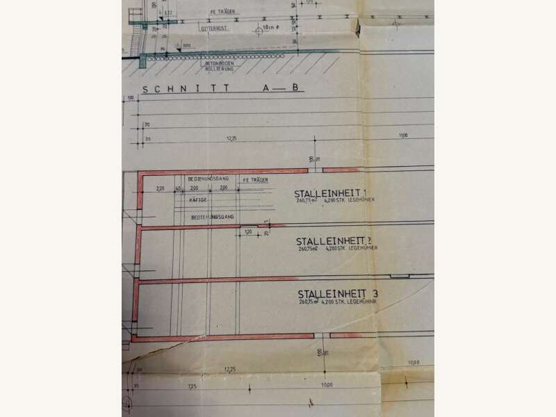 Lager mit Freifläche in 7552  - 8