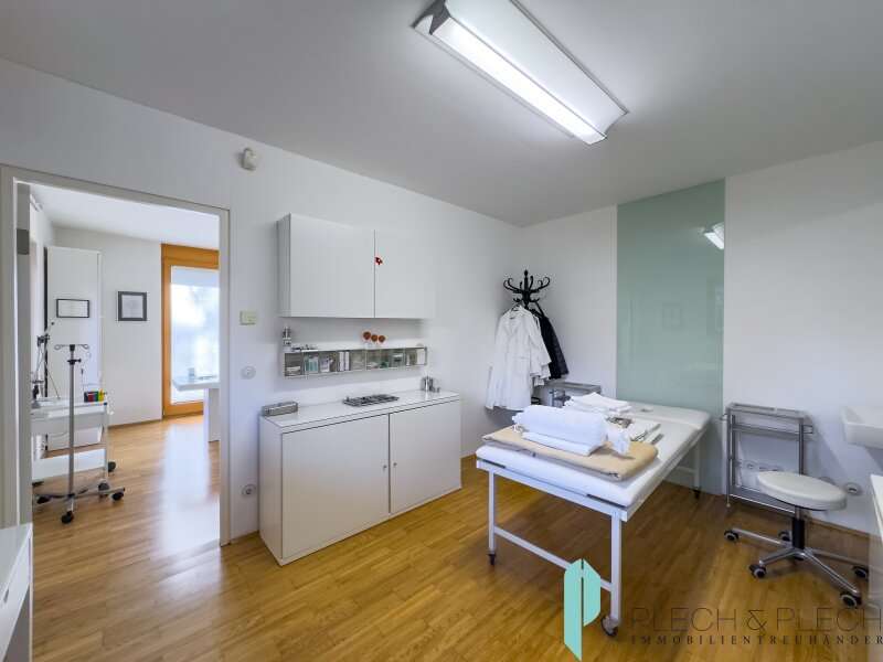 Büro/Praxis in 1130  - 2
