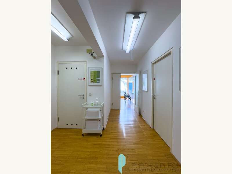 Büro/Praxis in 1130  - 7
