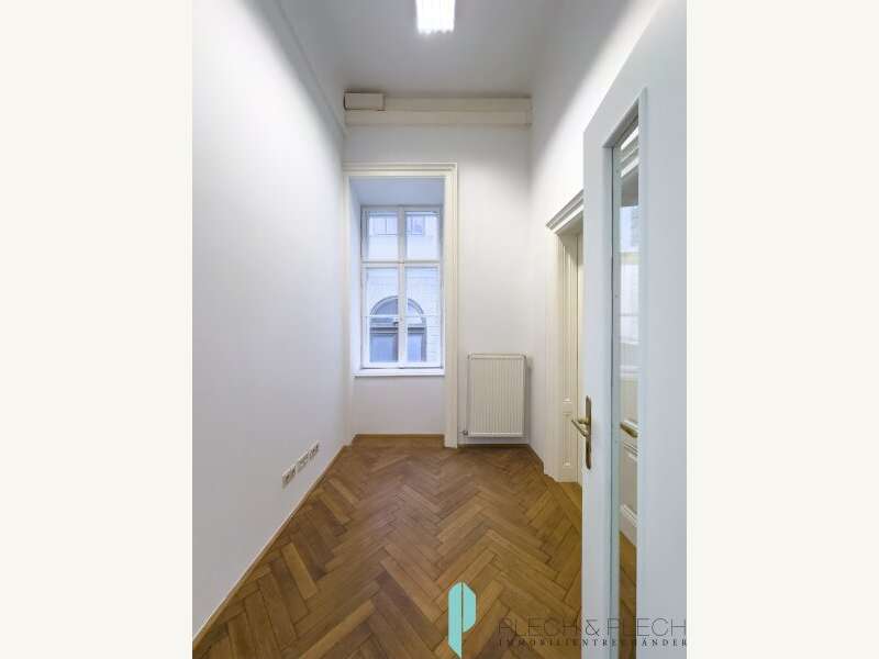 Büro/Praxis in 1010  - 8