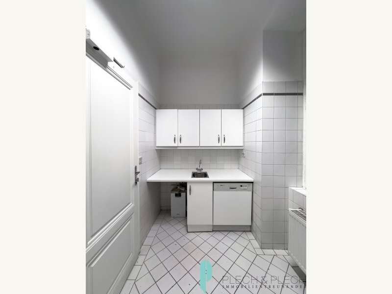 Büro/Praxis in 1010  - 12