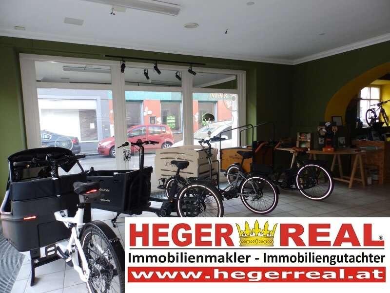 Einzelhandel in 2700  - 8