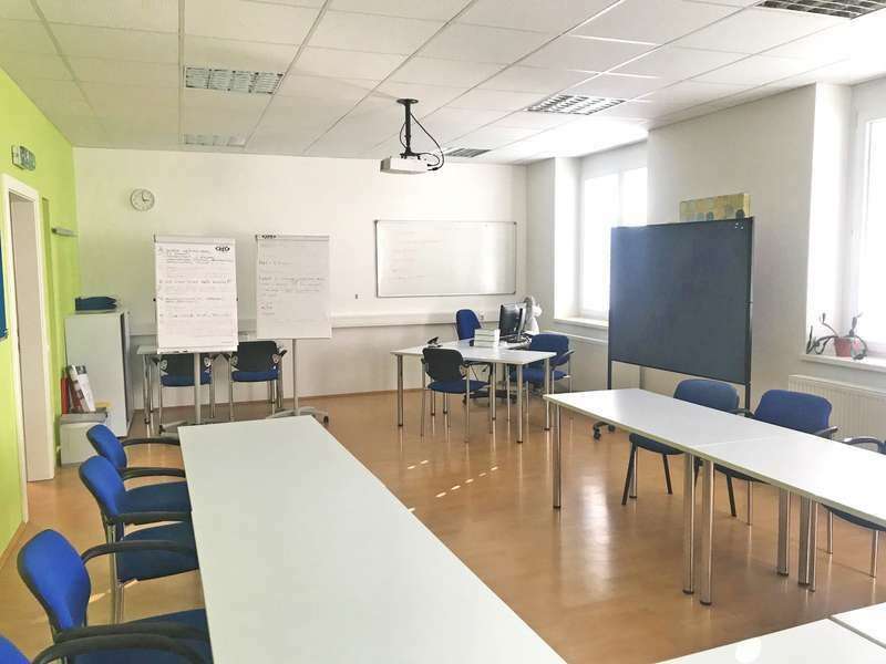 Büro/Praxis in 8480  - 1