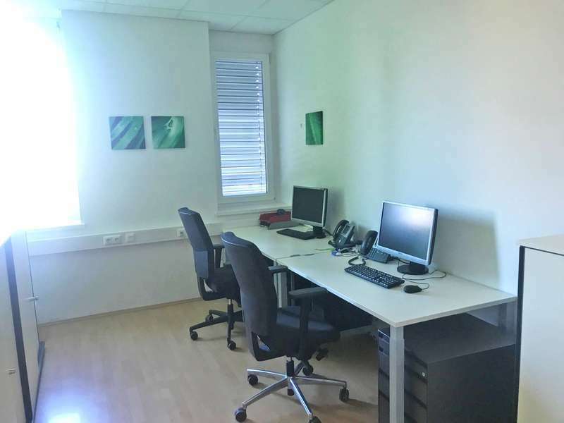 Büro/Praxis in 8480  - 7