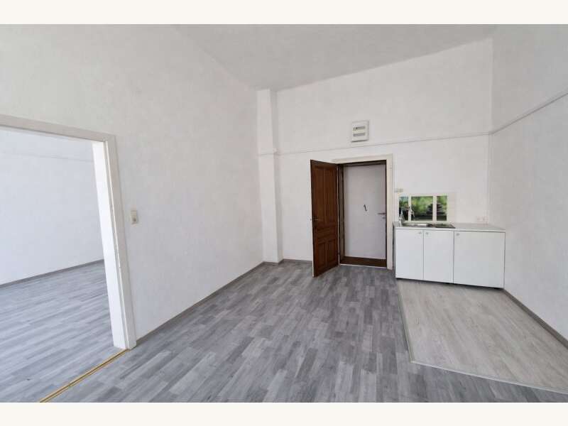 Büro/Praxis in 2460  - 3