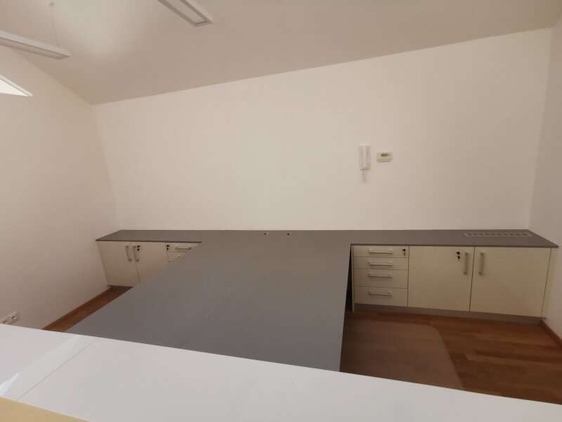 Büro in 2630  - 19