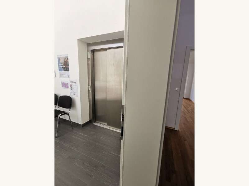 Büro in 2630  - 22