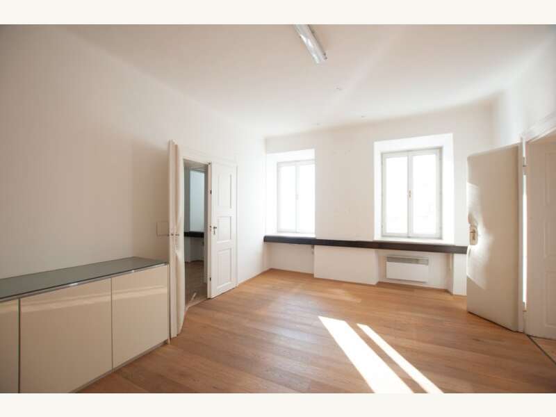 Büro/Praxis in 9020  - 4