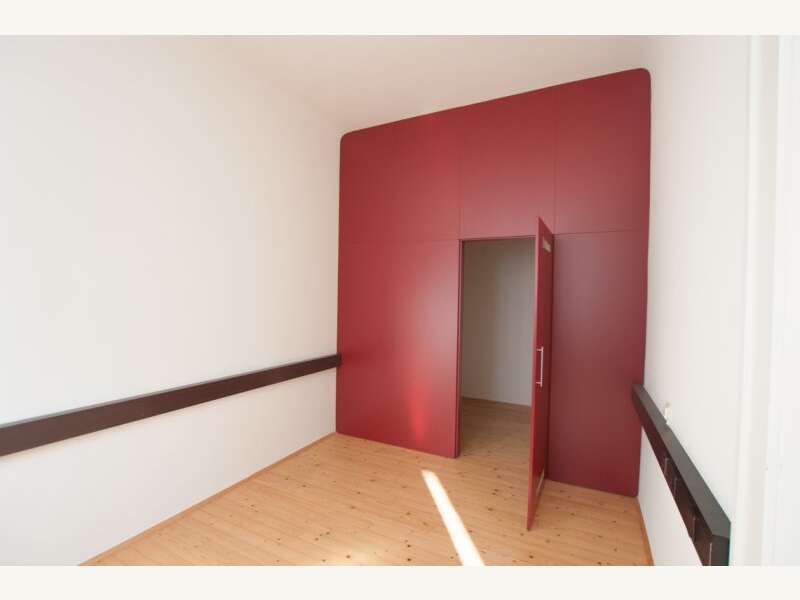 Büro/Praxis in 9020  - 7
