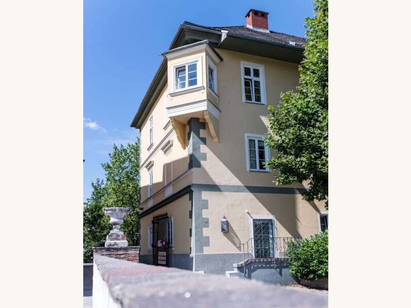Büro/Praxis in 9020  - 1