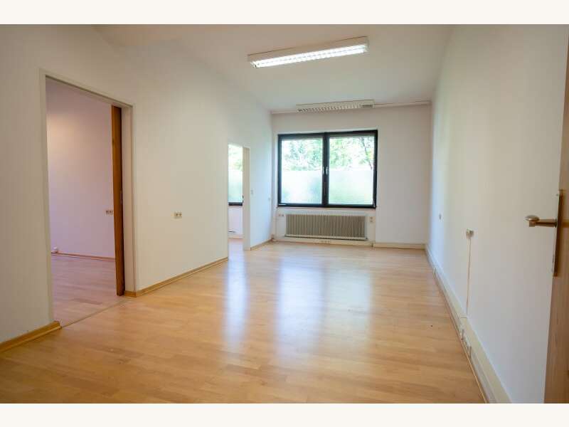 Büro/Praxis in 9020  - 7