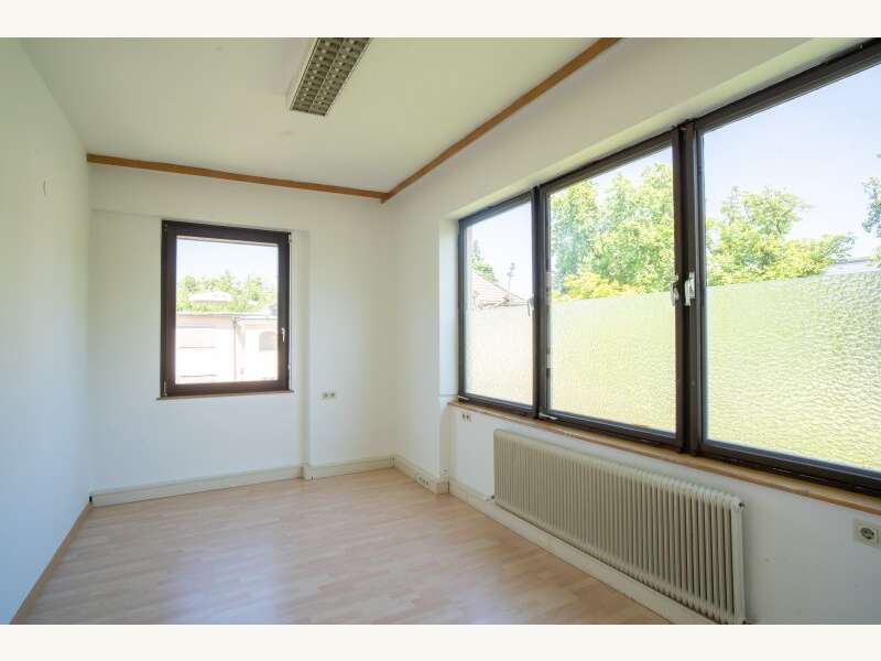 Büro/Praxis in 9020  - 15